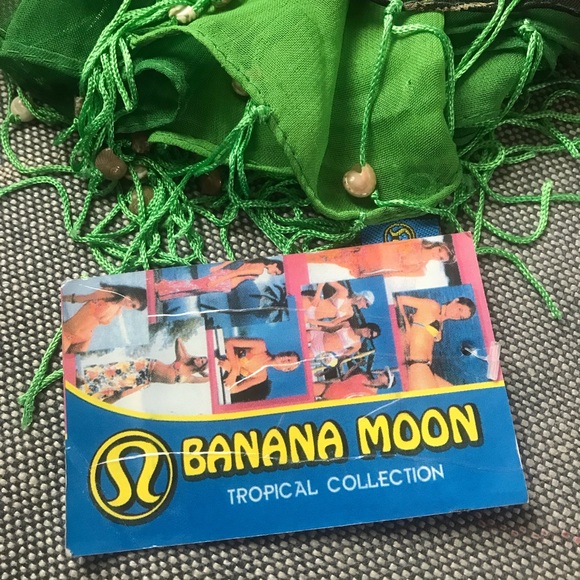Banana Moon LULULEMON Tropical Collection Scarf - Picture 4 of 5